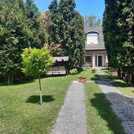 Hotel Mokka Apartman *