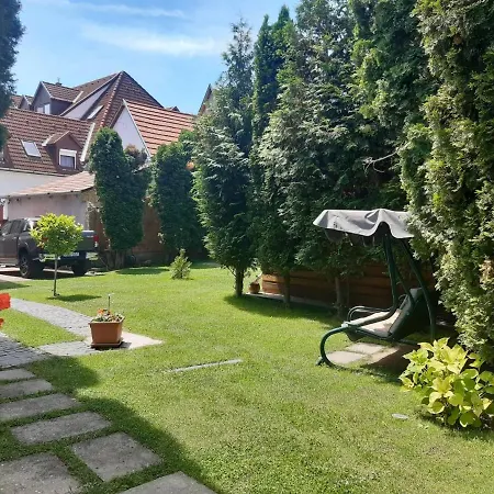 Готель Mokka Apartman *