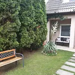 Mokka Apartman Hotel *