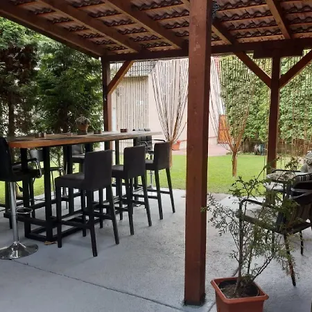 Отель Mokka Apartman