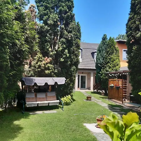Mokka Apartman Eger