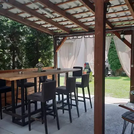 Mokka Apartman * Eger
