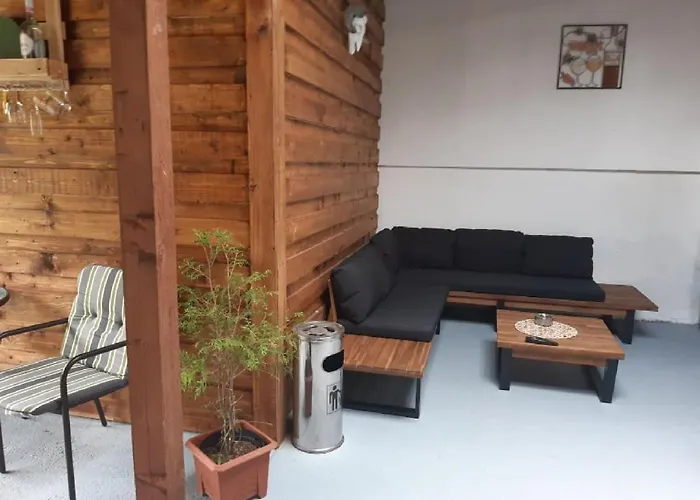 Mokka Apartman Hotel *